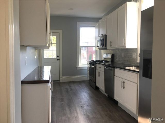 4212 Castleman Avenue, St Louis, MO 63110