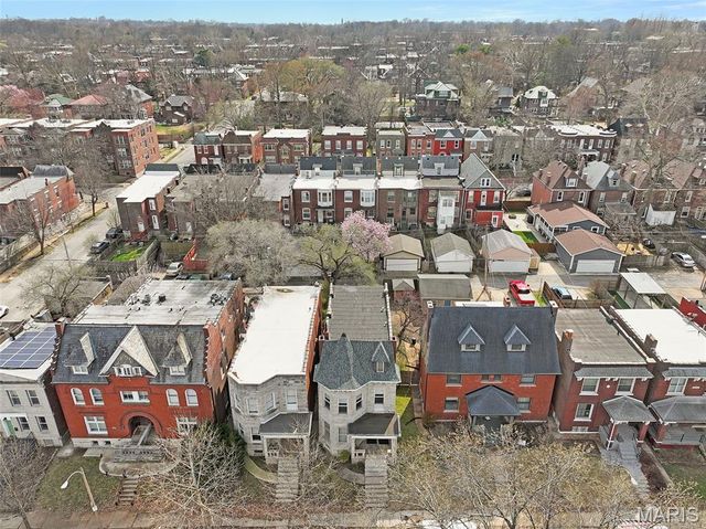 4212 Castleman Avenue, St Louis, MO 63110