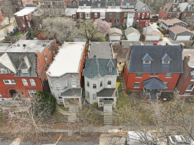 4212 Castleman Avenue, St Louis, MO 63110