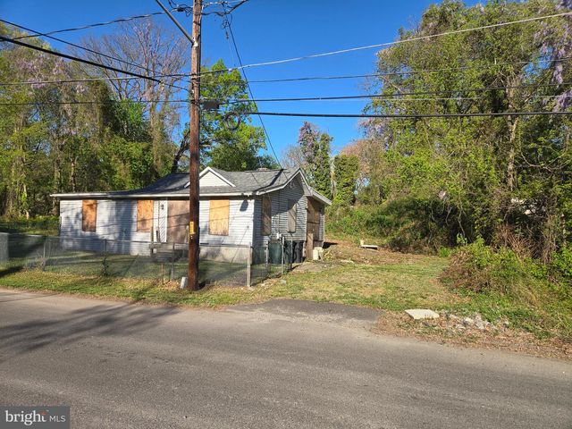 529 MCNAUGHTON AVE, Deptford, NJ 08096