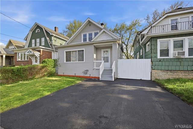 122 Dartmouth Avenue, Buffalo, NY 14215