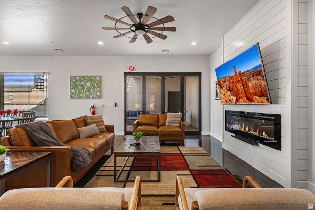 4228 W HAMPSHIRE RD, Hurricane, UT 84737