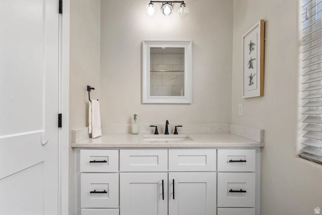 4228 W HAMPSHIRE RD, Hurricane, UT 84737