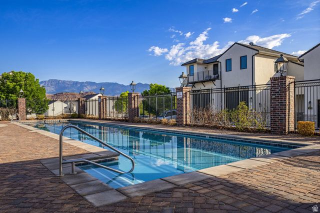 4228 W HAMPSHIRE RD, Hurricane, UT 84737