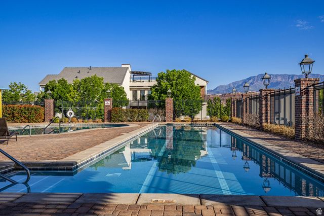 4228 W HAMPSHIRE RD, Hurricane, UT 84737