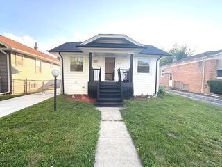 1914 S 21st Avenue, Maywood, IL 60153