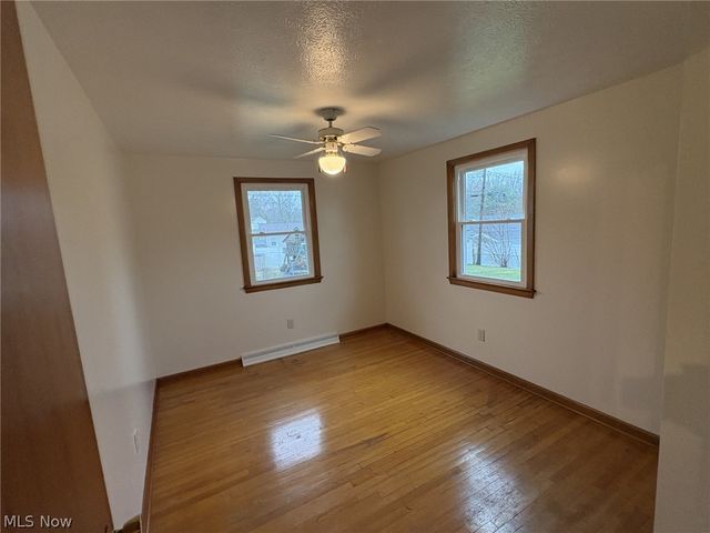 549 NW Montrose Avenue NW, Massillon, OH 44646