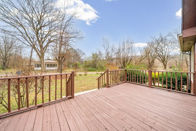 31 White Oak Road, Stewart, TN 37175