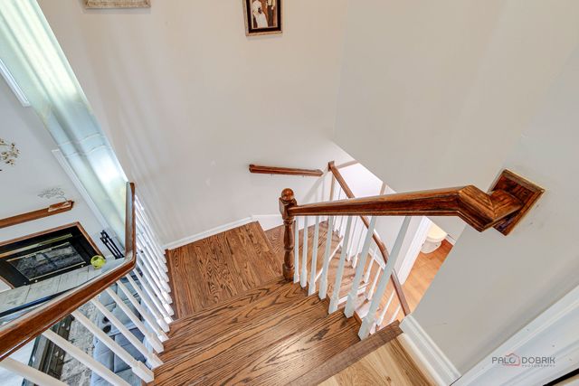 18 Bedford Road, Mundelein, IL 60060