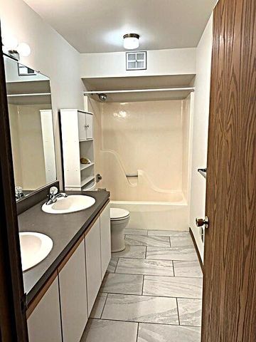 1530 Siller Terrace, Ann Arbor, MI 48103