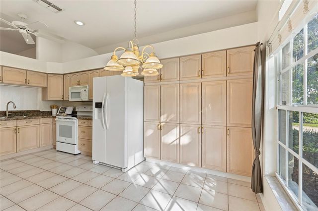 2142 ANDREWS COURT, Dunedin, FL 34698