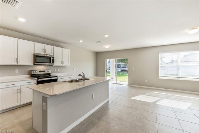 17764 SHADE TREE LOOP, Punta Gorda, FL 33982