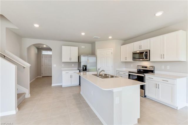 17764 SHADE TREE LOOP, Punta Gorda, FL 33982