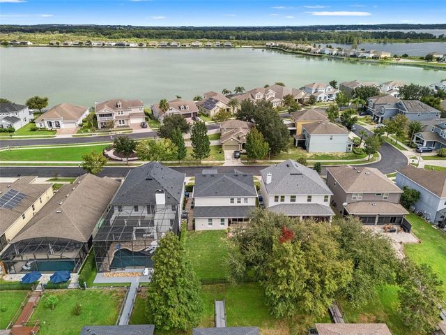 720 BAREFOOT BAY LOOP, Groveland, FL 34736
