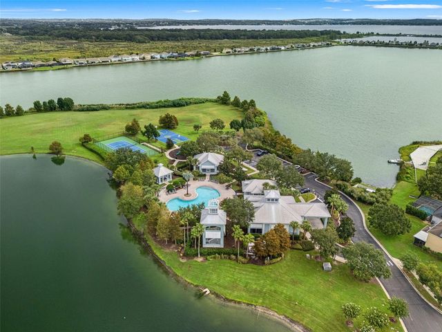 720 BAREFOOT BAY LOOP, Groveland, FL 34736