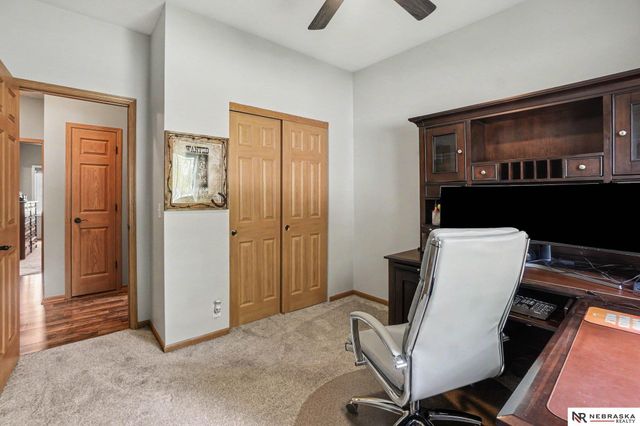 17908 Karen Circle, Omaha, NE 68135
