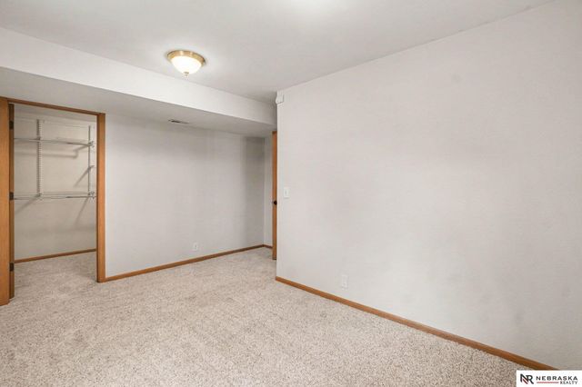 17908 Karen Circle, Omaha, NE 68135