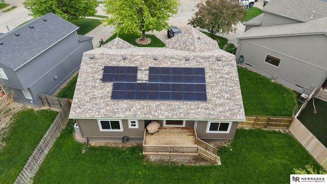 17908 Karen Circle, Omaha, NE 68135