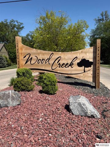 17908 Karen Circle, Omaha, NE 68135