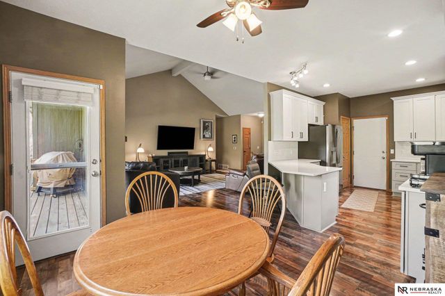 17908 Karen Circle, Omaha, NE 68135