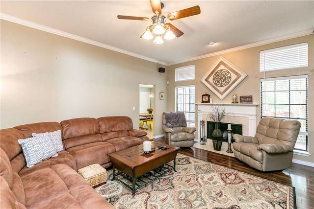 4905 Kerrville Dr, Corpus Christi, TX 78413