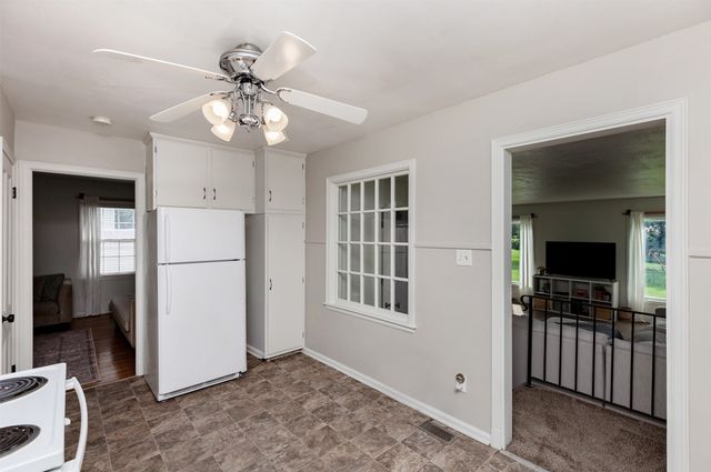 649 SW Kenworthy Drive, Ankeny, IA 50023