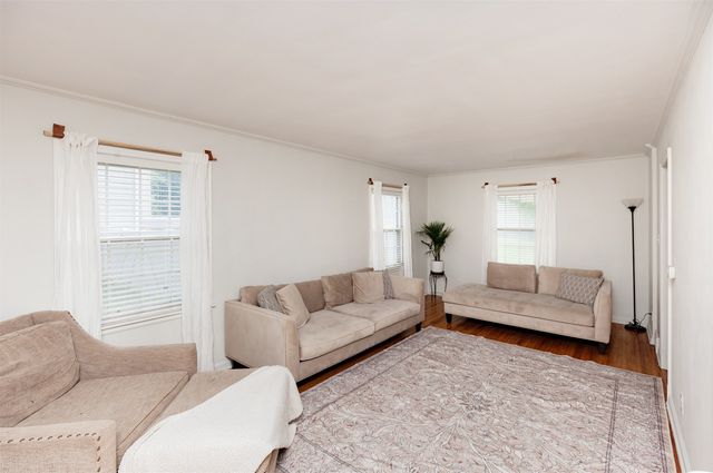 649 SW Kenworthy Drive, Ankeny, IA 50023