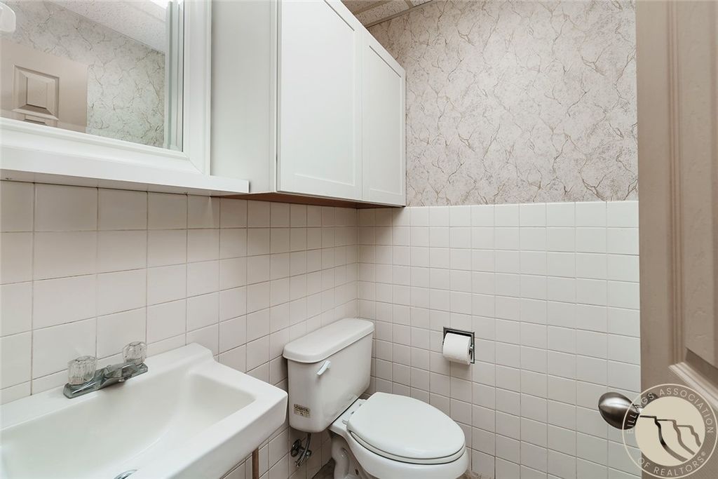 547 S 20th STREET W, Billings, MT 59102 photo 9