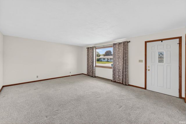 612 W 14th Street, Mishawaka, IN 46544