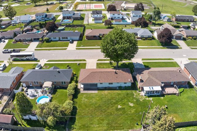 612 W 14th Street, Mishawaka, IN 46544