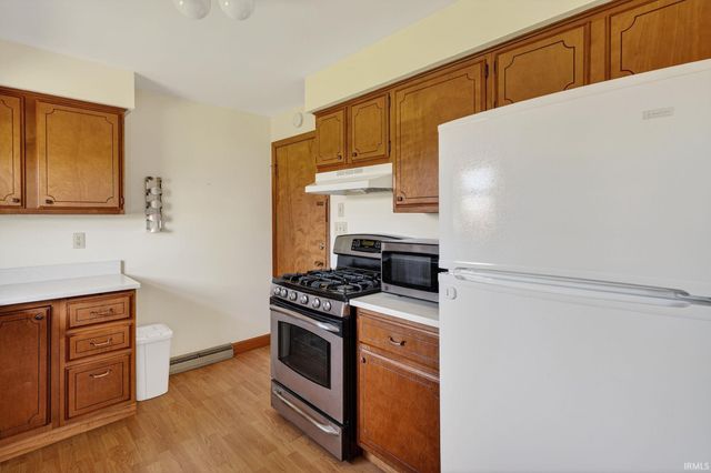 612 W 14th Street, Mishawaka, IN 46544