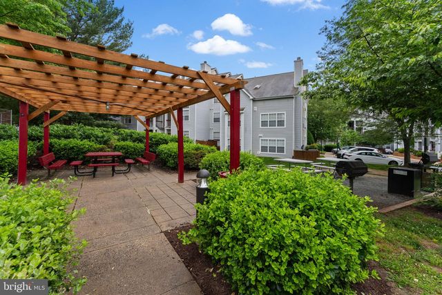 18521 BOYSENBERRY DR #242-172, Gaithersburg, MD 20879