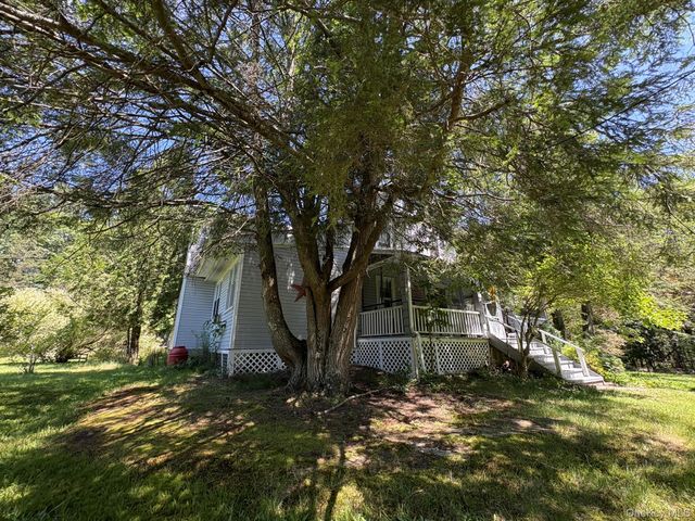 909 County Road 93, Roscoe, NY 12776