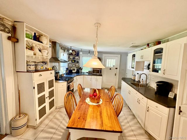 909 County Road 93, Roscoe, NY 12776