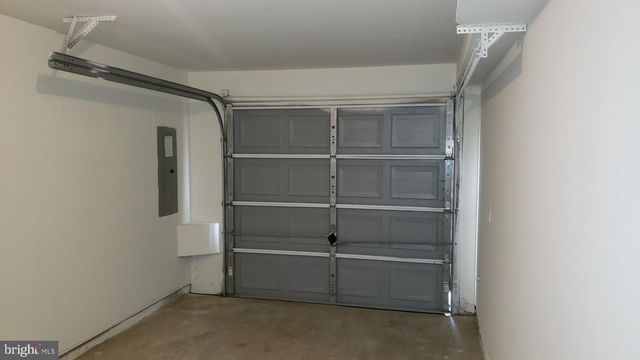 17 BRIDLE PATH, Wilmington, DE 19808