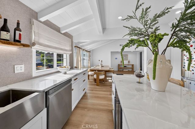 9242 Whitaker, Northridge, CA 91343