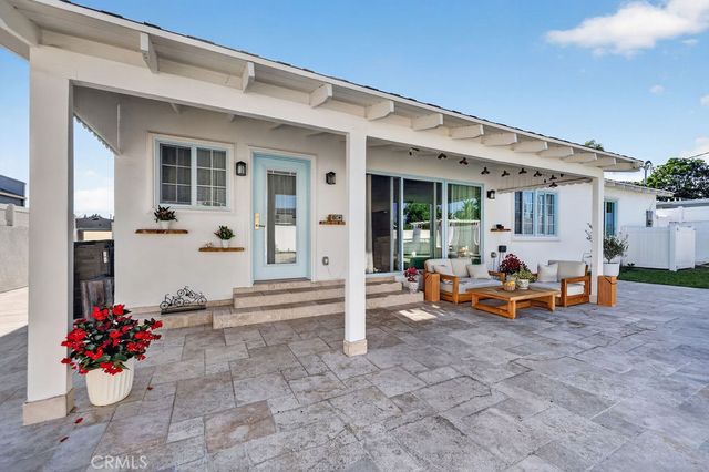 9242 Whitaker, Northridge, CA 91343
