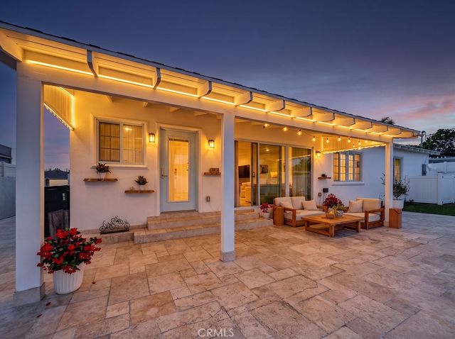 9242 Whitaker, Northridge, CA 91343