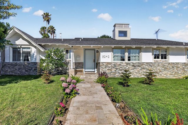 9242 Whitaker, Northridge, CA 91343