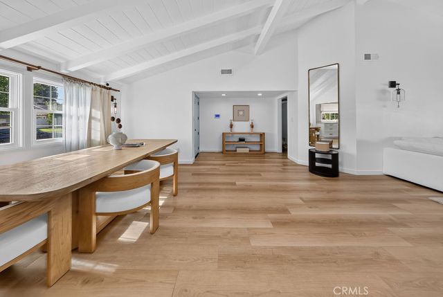 9242 Whitaker, Northridge, CA 91343