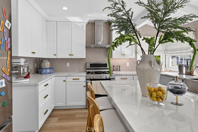 9242 Whitaker, Northridge, CA 91343