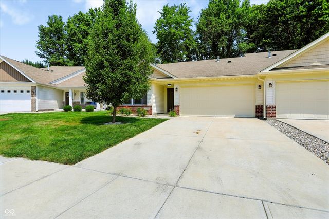 11744 Whisperwood Way, Fishers, IN 46037