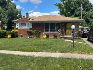 1902 Marlowe Drive, Flint, MI 48504