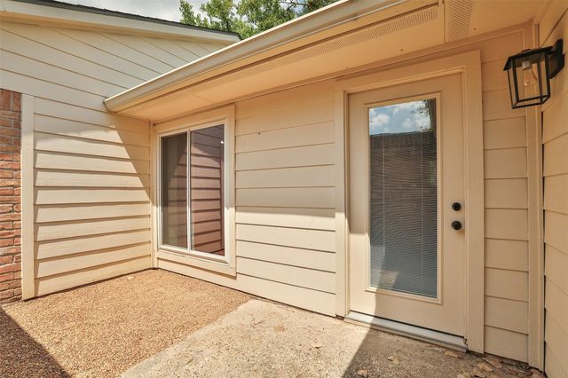 12414 Campos Drive, Houston, TX 77065