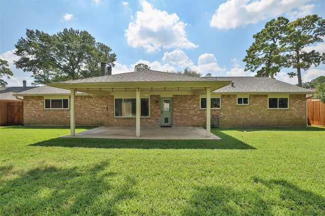 12414 Campos Drive, Houston, TX 77065