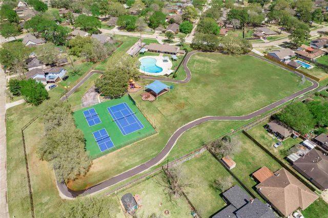 12414 Campos Drive, Houston, TX 77065