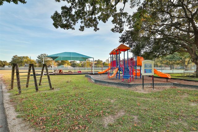 12414 Campos Drive, Houston, TX 77065