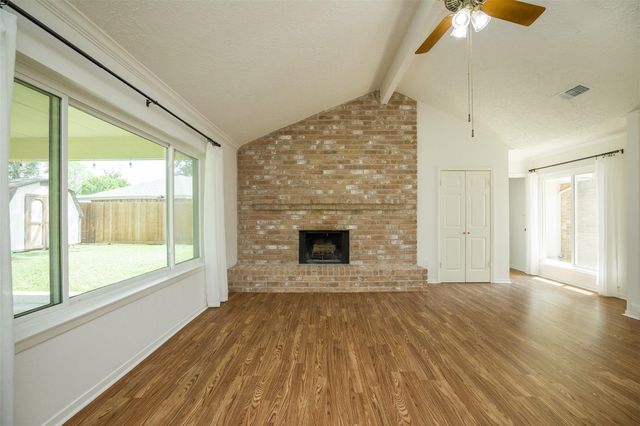 12414 Campos Drive, Houston, TX 77065