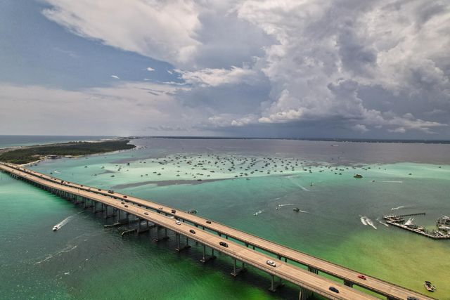 X Indian Trail, Destin, FL 32541