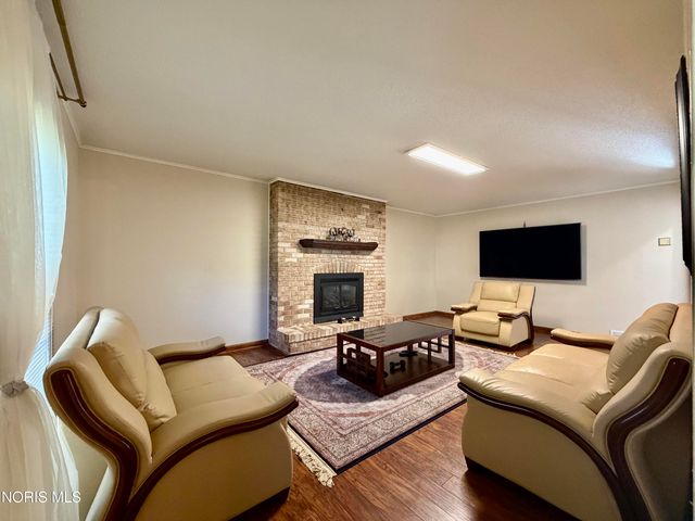 4447 Sulgrave Drive, Toledo, OH 43623